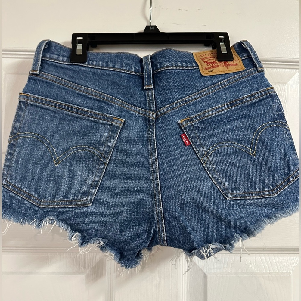 Women’s Levi’s 501 Denim Shorts Size 25